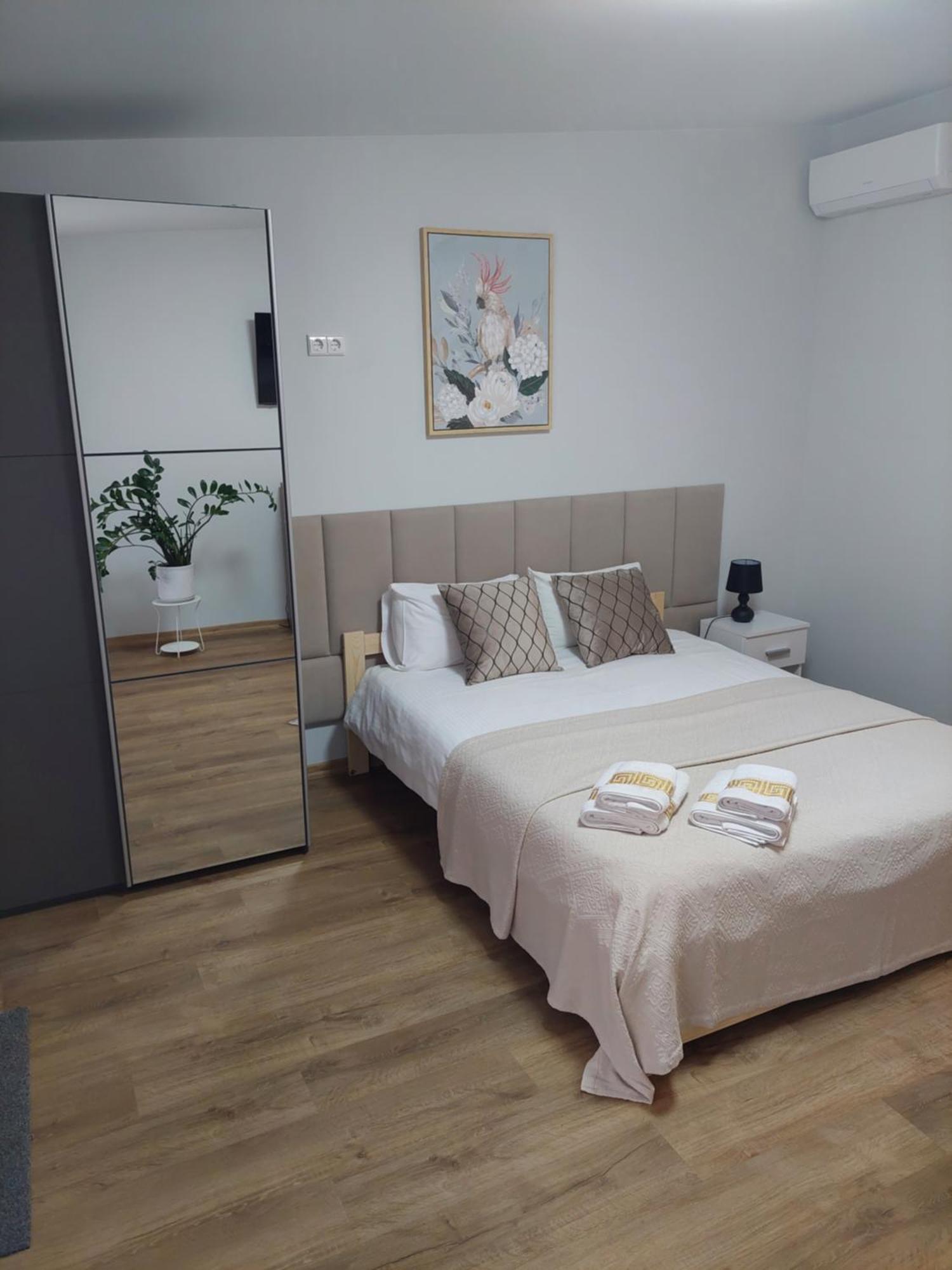 Apartamento Lapiu Ola Utena Exterior foto